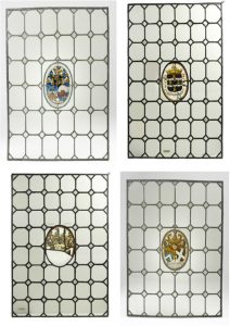 G 1721 en 1722. Vier glas-in-loodramen met de wapens van de echtparen Van der Stringe/Van Citters, Boudaen/Courten, Boudaen/Hoeufft en de heerlijkheid Popkensburg, eind zeventiende eeuw. Glas, hoog 78 cm, breed 63 cm. In bruikleen bij het Zeeuws Museum.